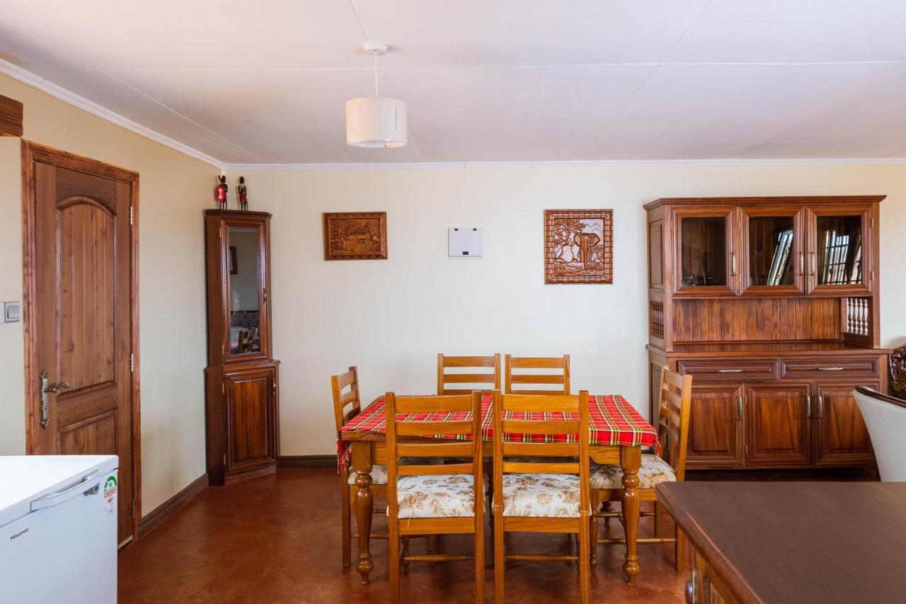Wild Amboseli Ndovu Cottage. エクステリア 写真