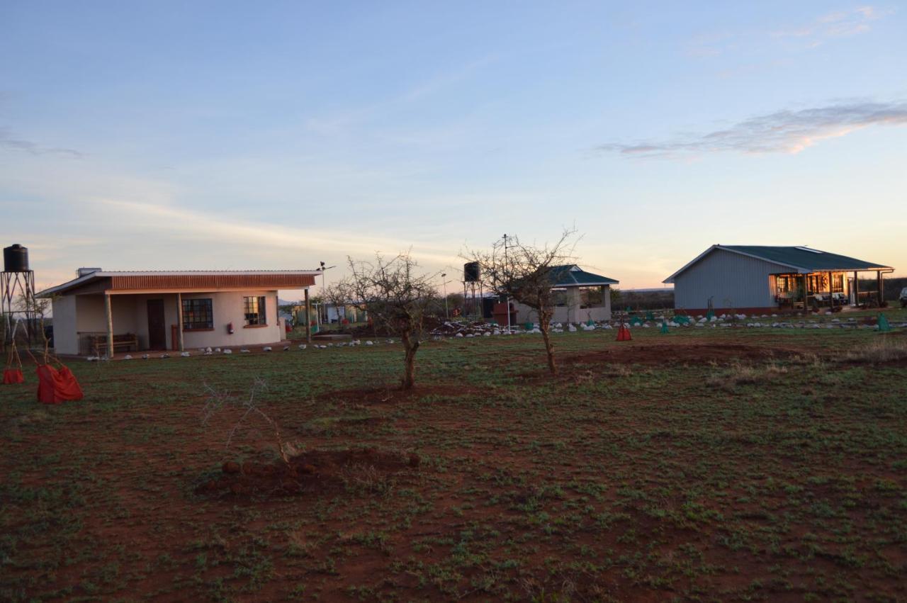 Wild Amboseli Ndovu Cottage. エクステリア 写真